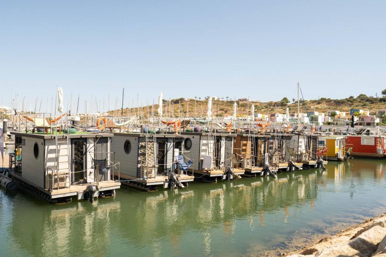 The Homeboat Company Hotel en barco 3*